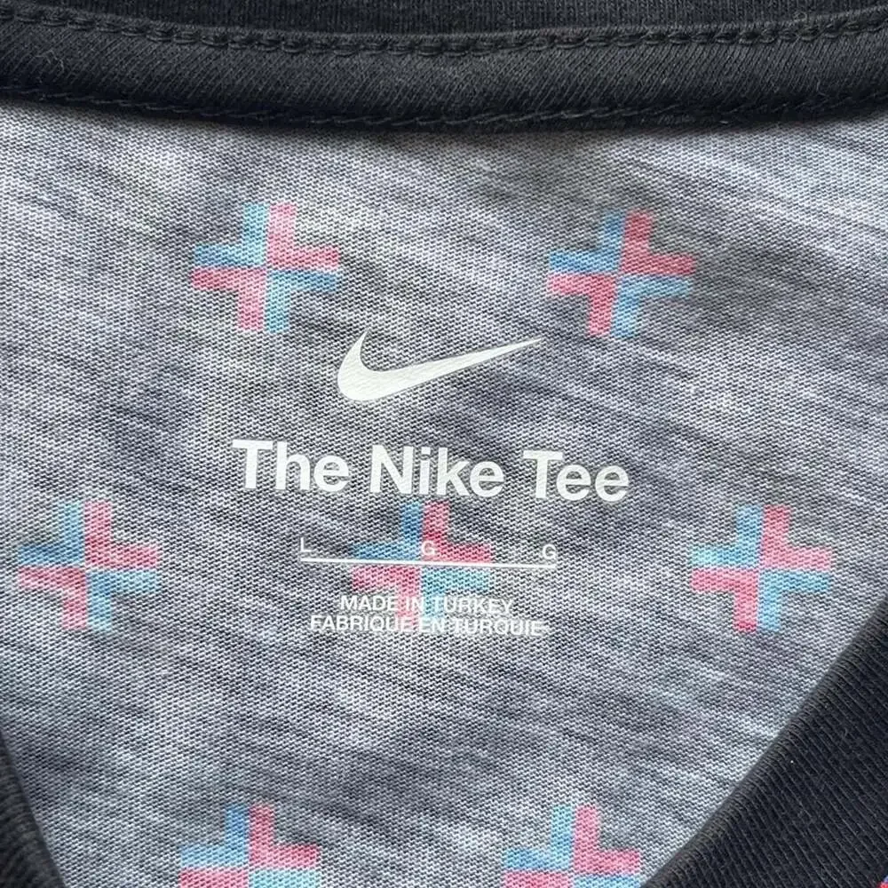 NWT Nike x FC Barcelona Mens Large Black T-shirt Soccer Athletic Barca Football